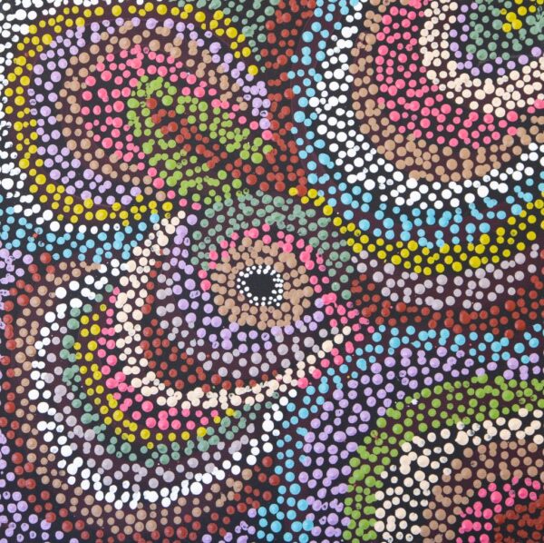 26-216 - Marianne Burton